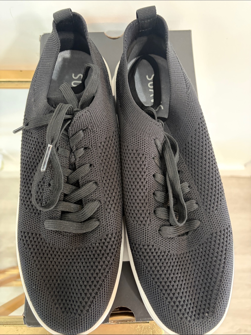 Suavs Men's Black Knit Lace-Up Sneakers with White Trim